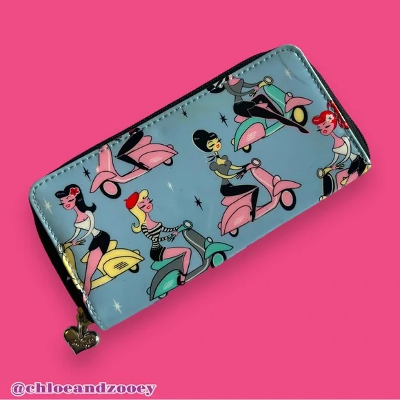 ❗️SOLD❗️fluff Shag inspired Scooter Babes Wallet Retro 60s Mod - Picture 1 of 4